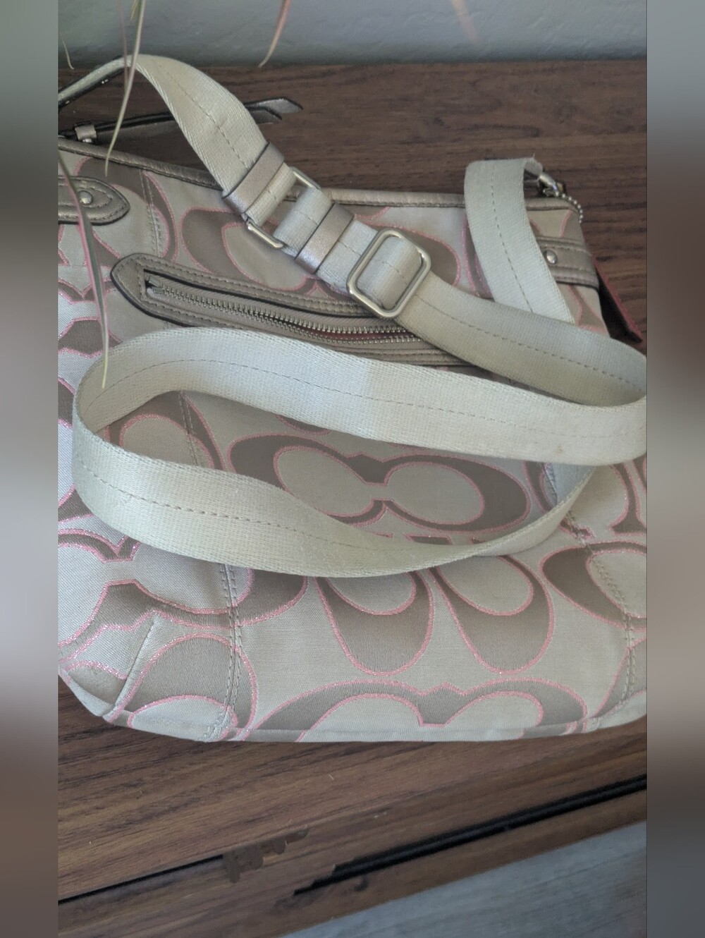 Coach Signature Canvas Shoulder /Crossbody Bag. - Picture 15 of 16